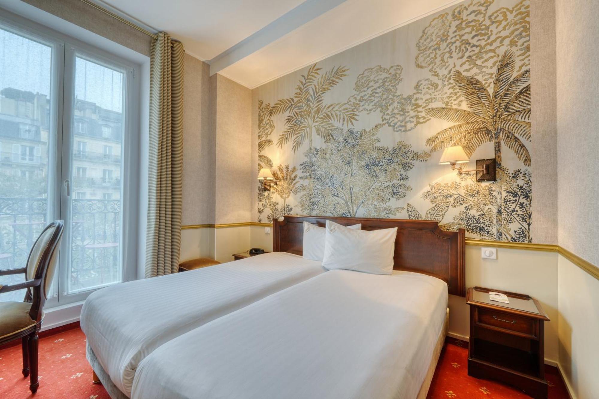 Belfast Hotel Paris Room photo